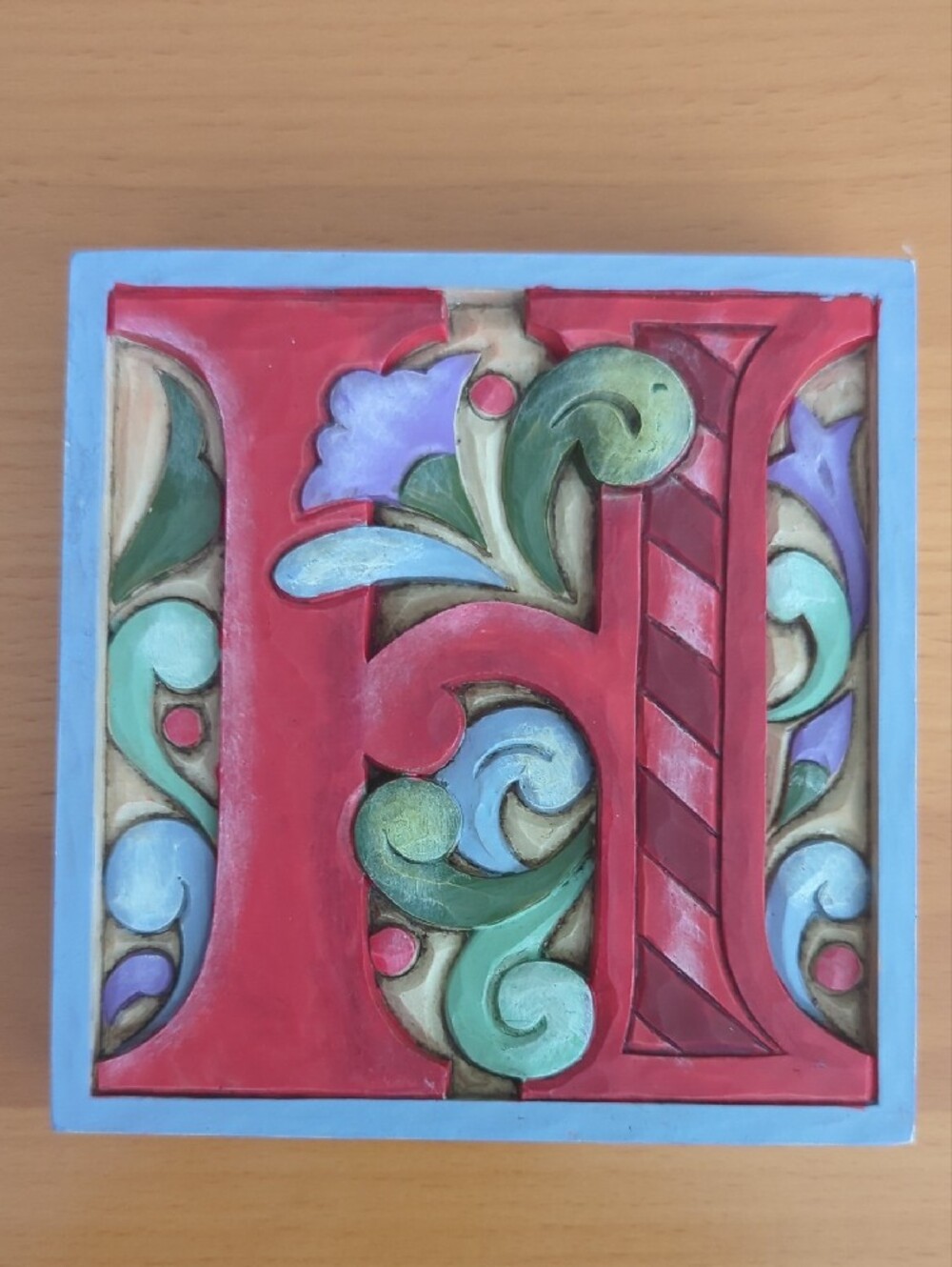 Jim Shore "H" Heartwood Creek Monogram Letter Block